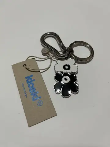마리메코 키링 우니코 화이트&블랙