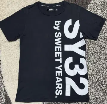 SY32 빅 로고 반팔 티셔츠