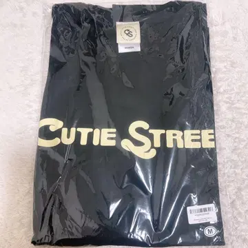 CUTIE STREET 스테디셀러 티셔츠 M 사이즈