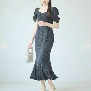 LILLIAN CARAT 도트 레이어드 머메이드 원피스