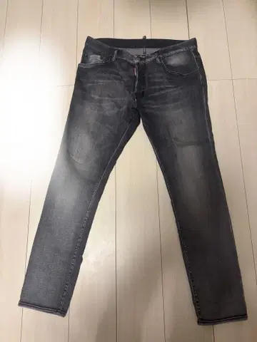 DSQUARED2 디스퀘어드 24SS 다크 그레이 데님