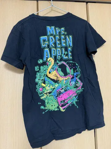 Mrs. GREEN APPLE 미세스 티셔츠