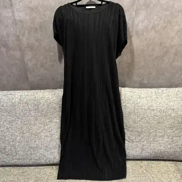 자라 블랙 플리츠 티셔츠 원피스 M
