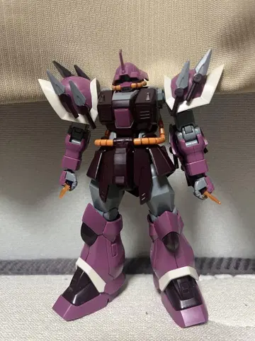 HGUC 이프리트 슈나이더