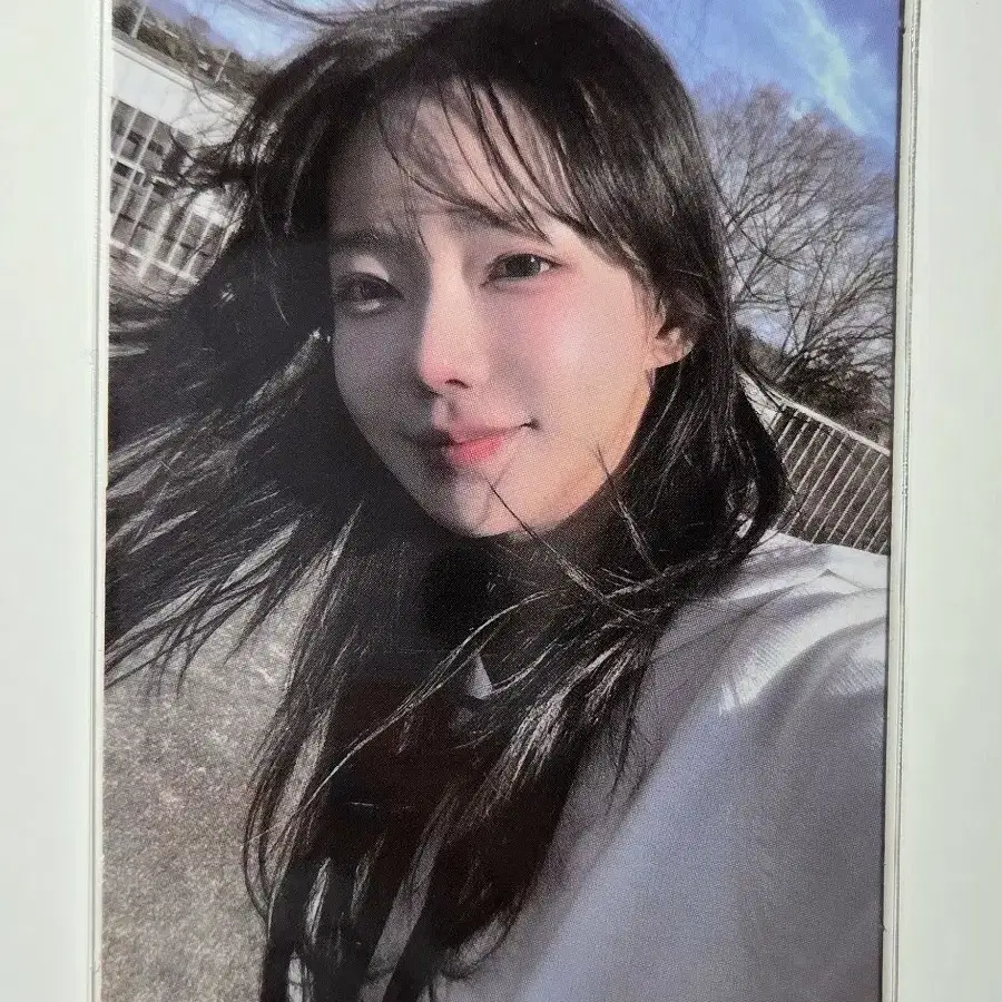QWER | 큐더블유이알 QWER Siyeon unreleased photocard MANITO