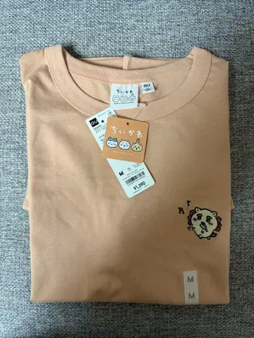 치이카와 GU 콜라보 시사 티셔츠
