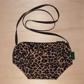 에르베샤 펠리에 2885F 레오파드 숄더백