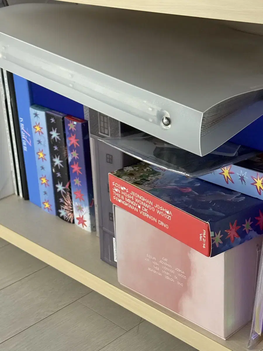 <Official Goods> Seventeen Red Velvet Exo Random Box WTS Chung Ha Poca Concert