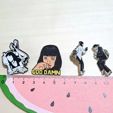 펄프 픽션 핀 배지 세트