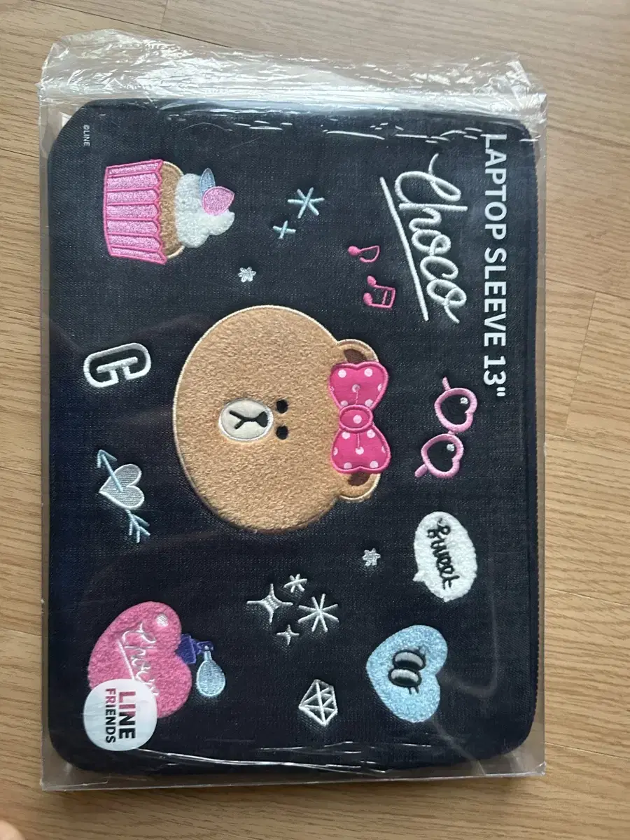 Line Friends Choco 13-inch Sleeve