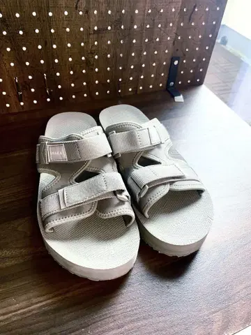 SHAKA 샤카 칠 아웃 그레이 27.0cm