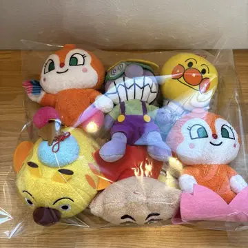 호빵맨 봉제 인형 묶음 판매 짤랑이 크림 팬더 바이키치 군