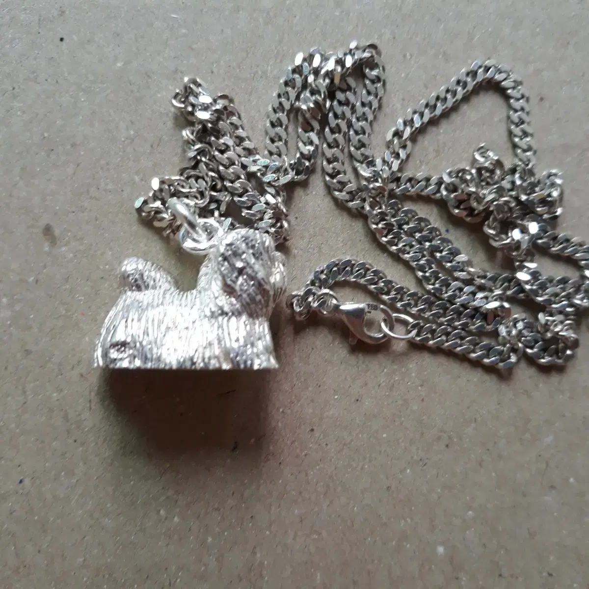 Three-dimensional [Puppy] 925 (Silver) Chain Necklace
