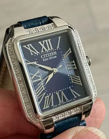 CITIZEN Eco-Drive 다이아몬드 손목시계 네이비