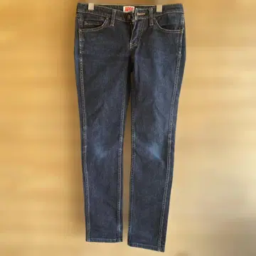 S65.3 APEE 슬림 핏 데님 팬츠 다크 블루