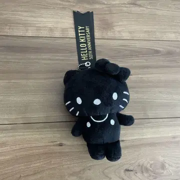 헬로키티 50주년 블랙 봉제 인형 키링
