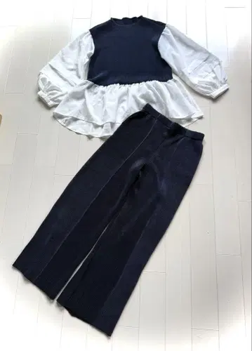 미사용 새상품 스페치오 셔틀 플리츠 넉넉한 튜닉 팬츠 세트 40