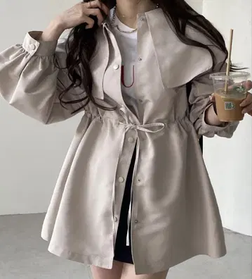 andme 2way 케이프 칼라 마운틴 후드티 아이보리