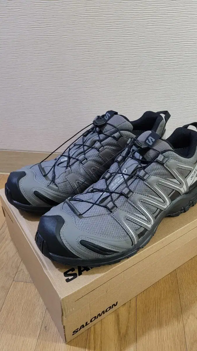 살로몬 / XA PRO  pewter black silver / 300