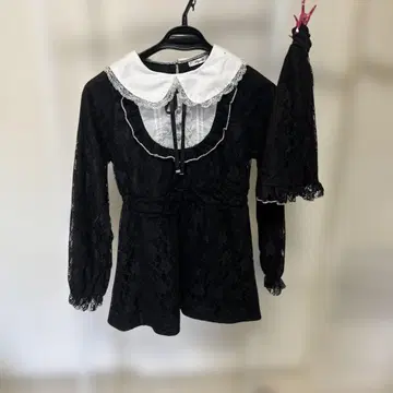 Majoretty 블랙 레이스 셋업