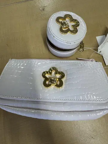 화이트 핑크 헬로키티 백