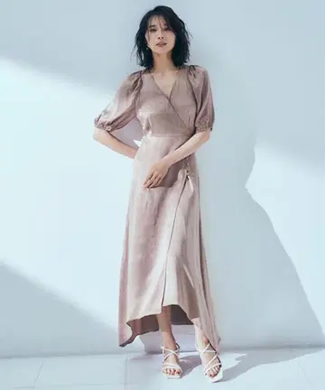 FRAY I.D IPEKER 새틴 아지메 헴 원피스 카키