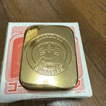 도라에몽 골드 시계