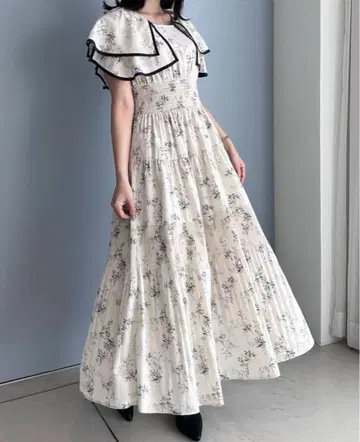 AnMILLE 패널 옷깃 티어드 OP 화이트
