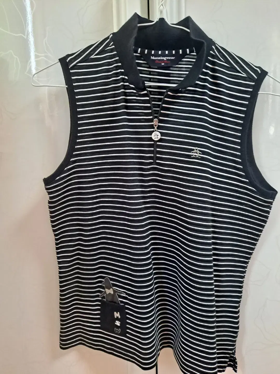 Munsingwear Sleeveless Top