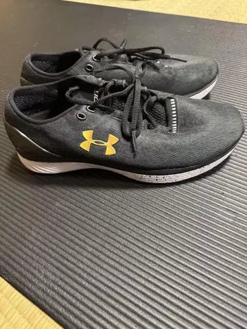 Under Armour 트레이닝 슈즈 그린 [블랙에 가까운 색상]