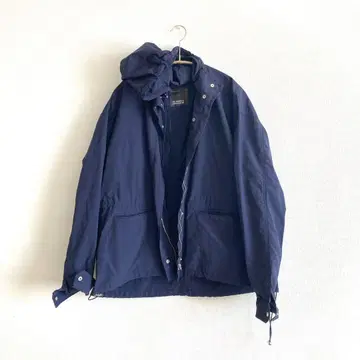 HK WORKS LONDON 네이비 후드 부착 마운틴 후드티 M 사이즈