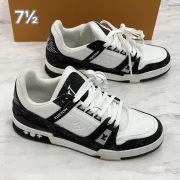 LV 트레이너 스니커즈 lv trainer 느와르