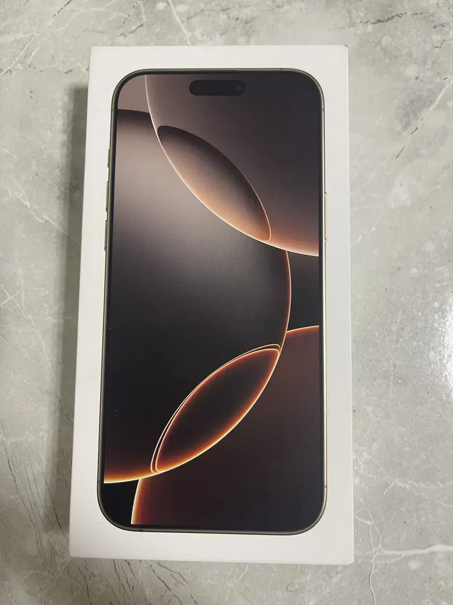 iPhone 16 Pro 512G Desert Titanium Unlocked sealed