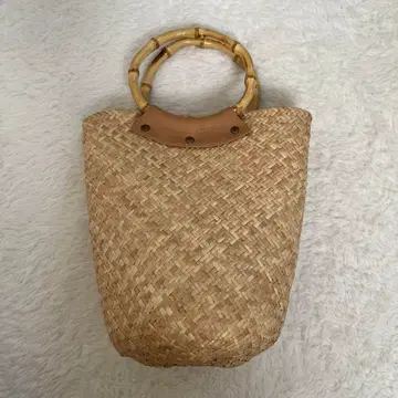 BALI WERKSTATTE 투모로우랜드 백