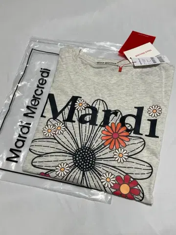 마르디메크르디 Mardi Mercredi 플라워 마르디 티셔츠