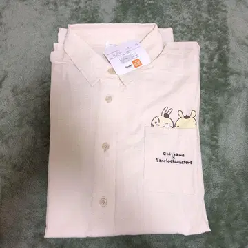 치이카와 산리오 토끼 폼폼푸딩 콜라보 셔츠 아베일