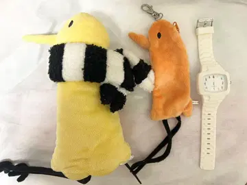 오야스미 펑펑 봉제 인형 다이 컷 파우치 손목시계