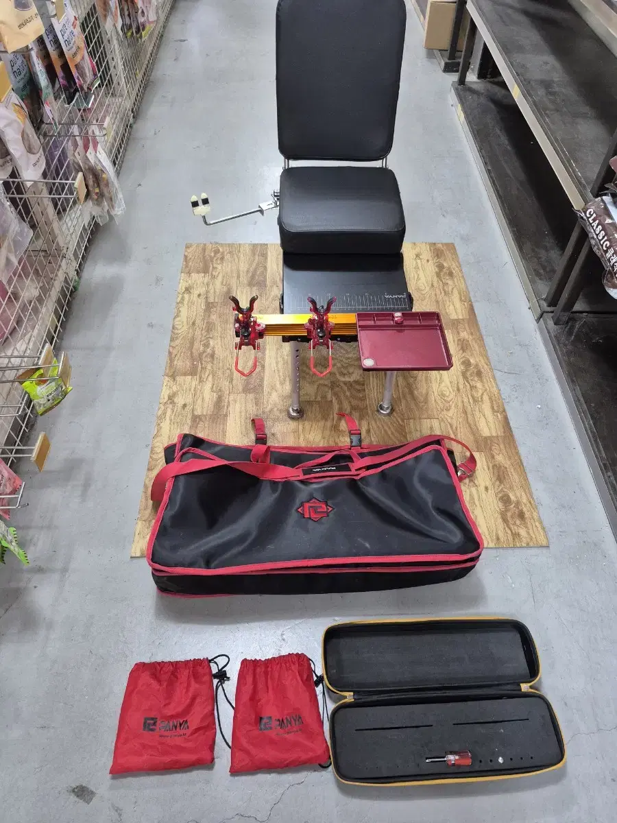 Panya Hitman Sojwa Fishing Set with Two Rod Rests, Multi-Bar, Shelf, Towel Rack, etc.