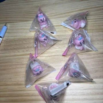 빤쮸토끼 피규어