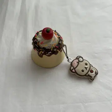 코리락쿠마 스퀴즈 푸딩