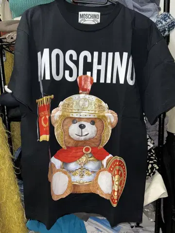 모스키노 테디베어 프린트 티셔츠 블랙