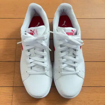 Puma SOFTFOAM 스매시 캣 화이트 스니커즈 24cm