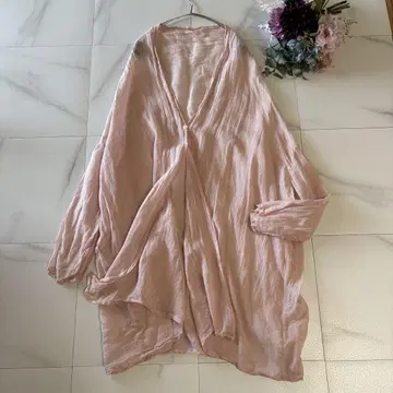 새상품급 nest robe 핑크 린넨 100 가디건풍 롱 셔츠 가운
