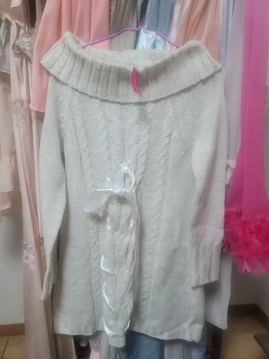 Pink Latte Sparkling Off-Shoulder Ribbon Sweater Onepiece Morilorikichi