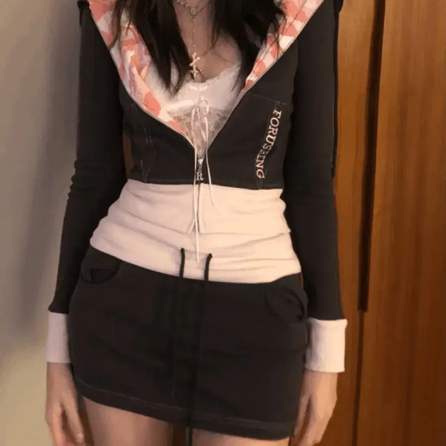 【BONNAE】 Star rivet pleated skort STAR RIVET PLEATED SKIRT - DARED | 60% - Asian Fashion