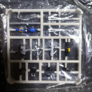 몬키 프라모델 부품 세트 파란색 블랙 컬러