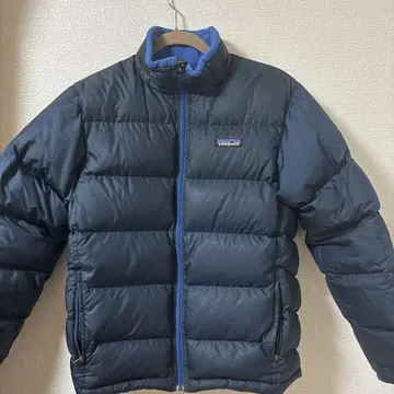 Patagonia 네이비 다운 자켓