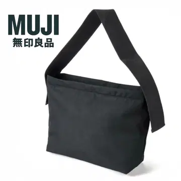 새상품급 MUJI 무인양품 두꺼운 벨트 스퀘어 숄더백 블랙 대용량