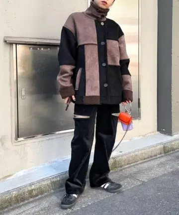 패치워크 디자인 자켓