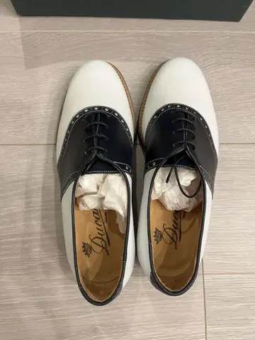 듀칼 로퍼